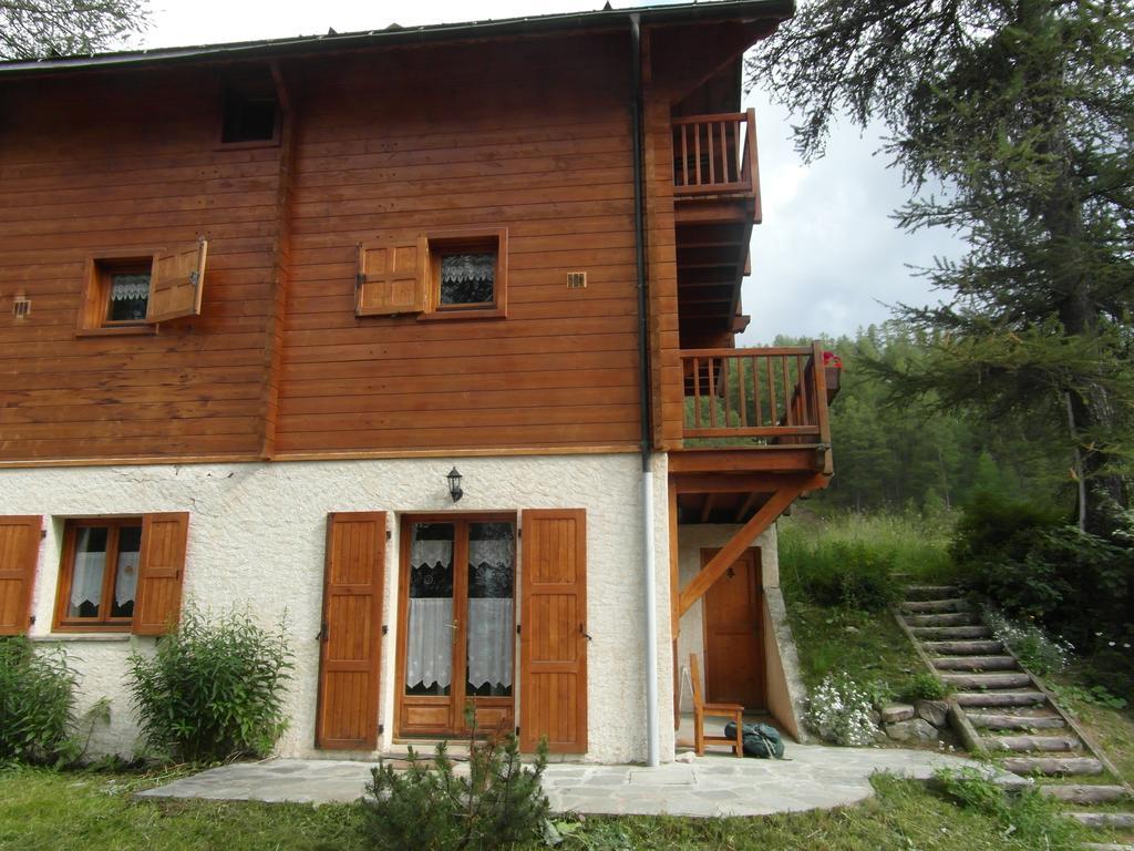 Chaletauxorres Au Pied Des Pistes Et Skis Aux Pieds Chalet