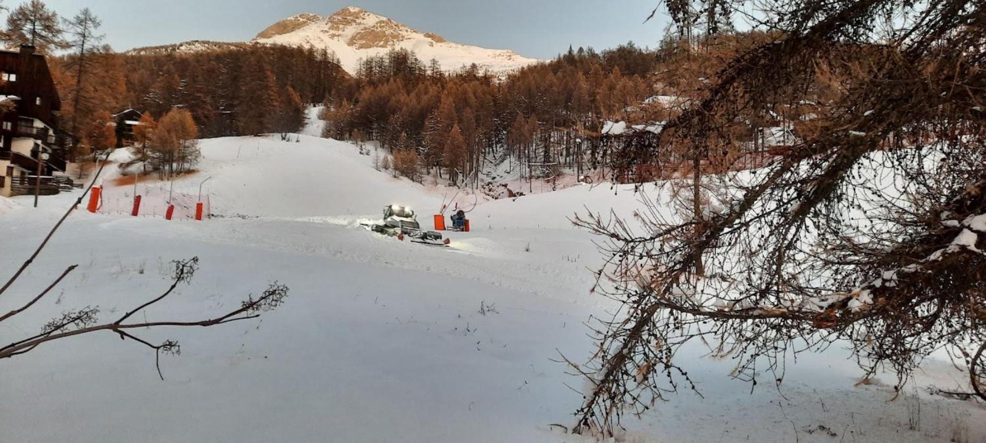Chalet Chaletauxorres Au Pied Des Pistes Et Skis Aux Pieds