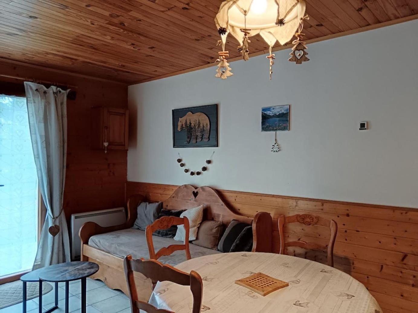 Chaletauxorres Au Pied Des Pistes Et Skis Aux Pieds Chalet *
