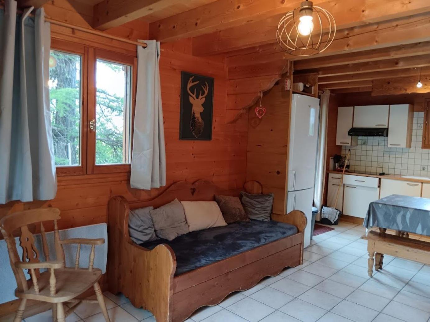 Chaletauxorres Au Pied Des Pistes Et Skis Aux Pieds Chalet