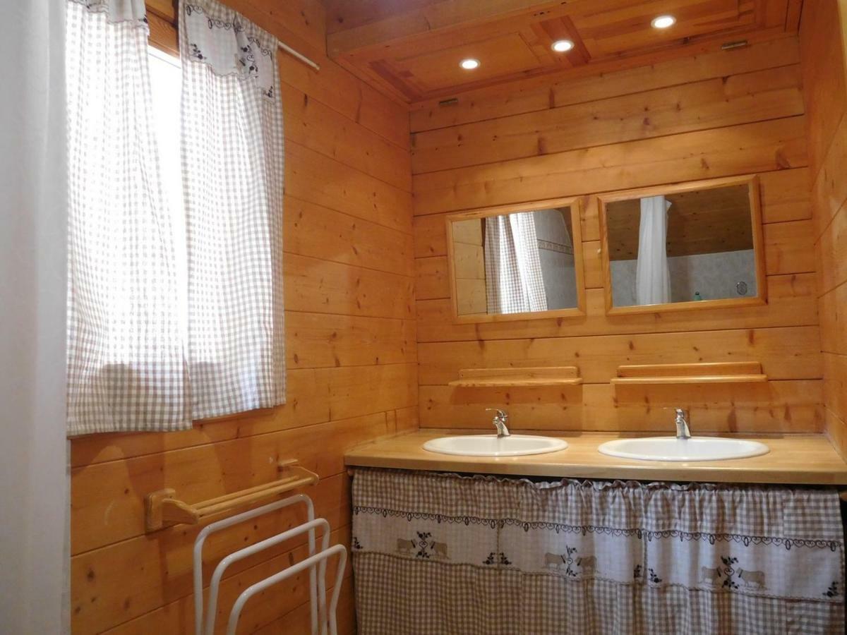 Chaletauxorres Au Pied Des Pistes Et Skis Aux Pieds Chalet